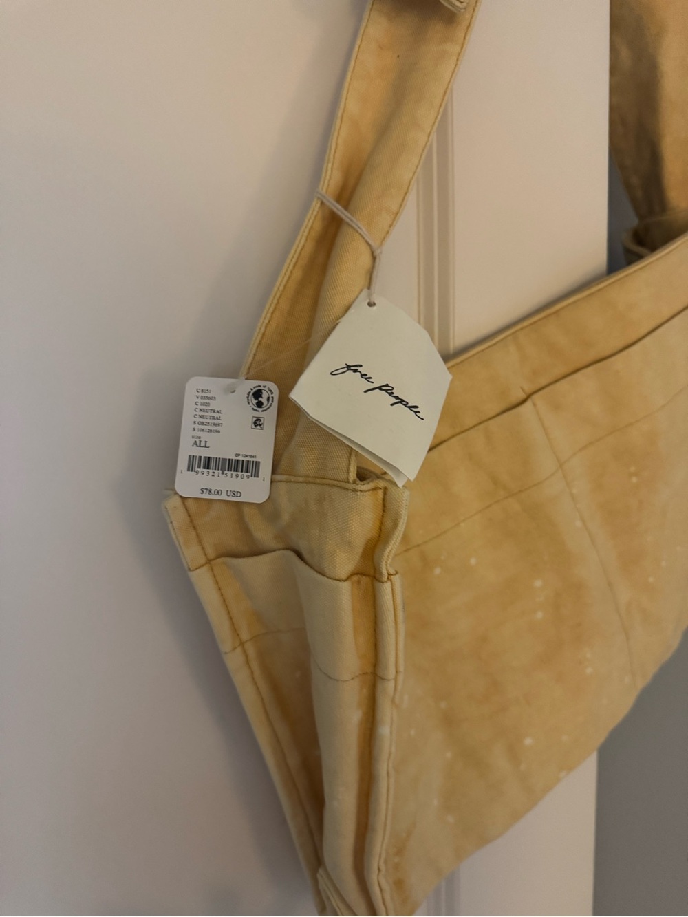NWT Free People Camp Crush Sling Bag- Neutral - Picture 12 of 13